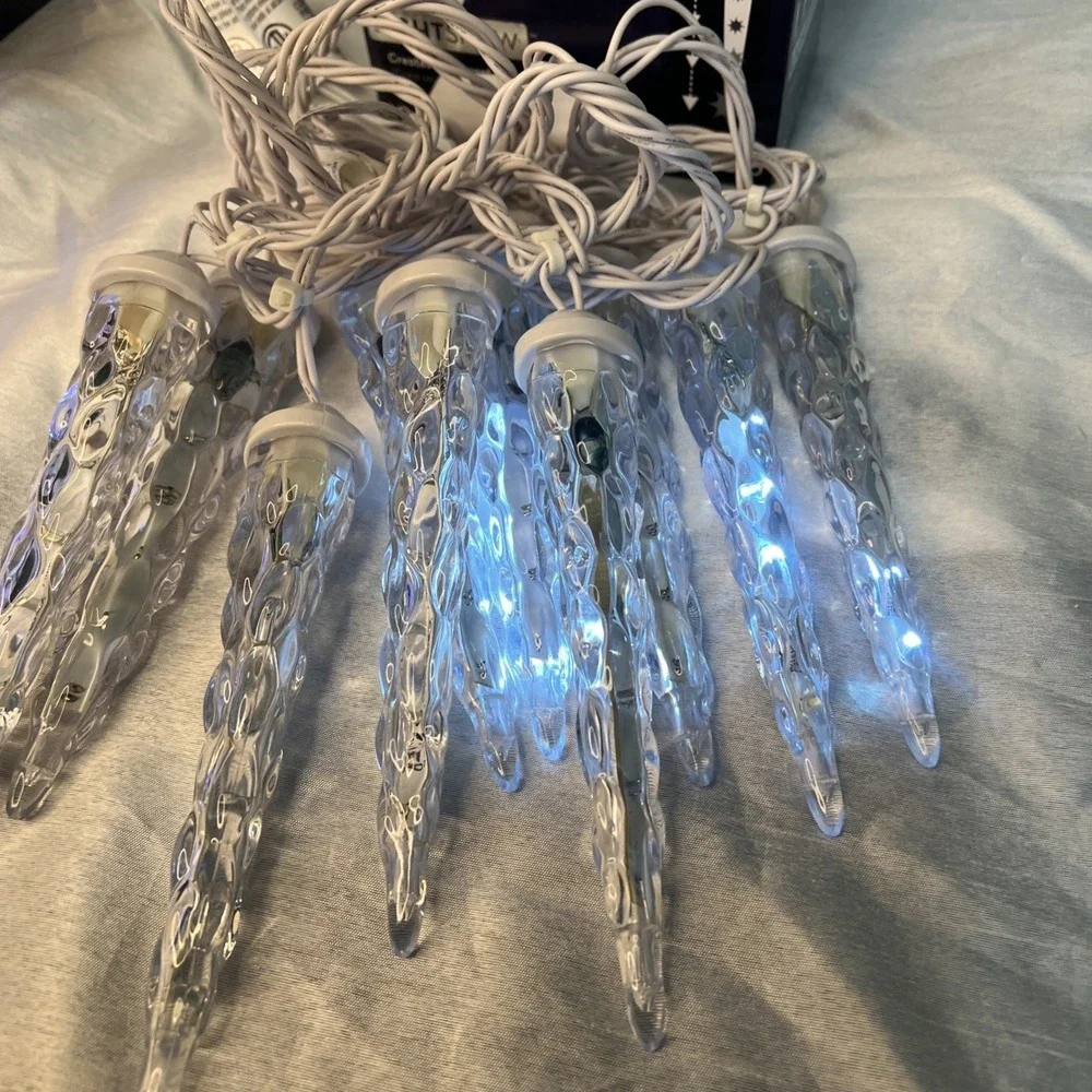 Gemmy Lightshow Shooting Star White LED Icicle‎ Christmas Light 10 Count Set